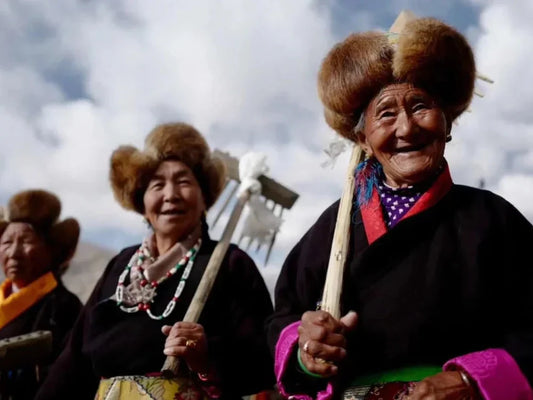 Sacred Seasons: Jewelry Rituals for Solstices and Equinoxes