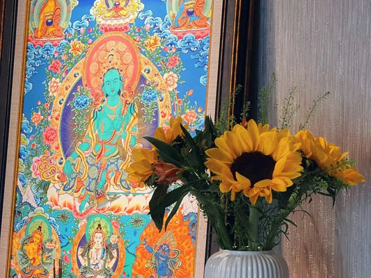 Why Green Tara’s Posture Holds a Secret About Human Psychology