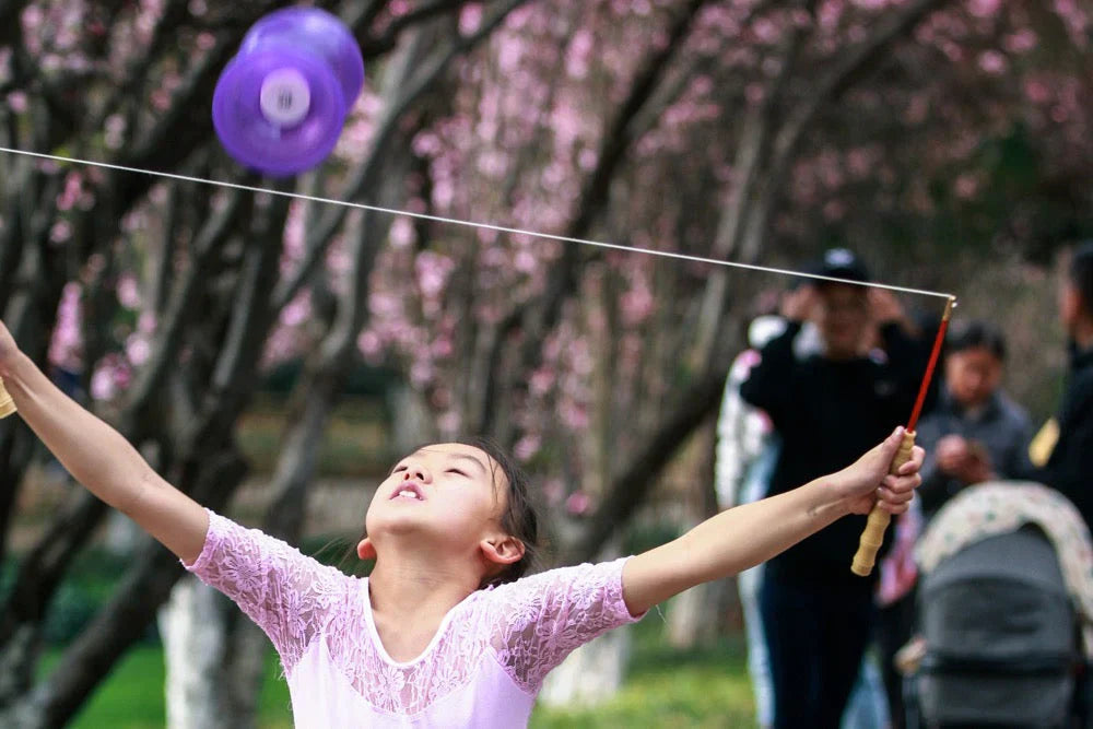 What Is A Diabolo Toy?-Dou Kong Zhu