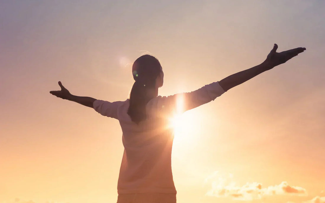 How to Attract Positive Energy from the Universe - 9 Proven Techniques