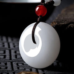 白翡翠のディスクネックレス - 清浄と善良な物事のために