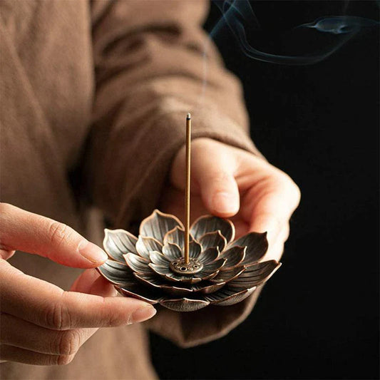 銅蓮花花爐-帶來內心的平靜