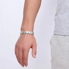 磁気療法ブレスレット - ブラック、シルバー、ゴールド