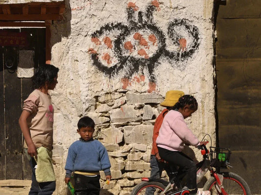 Sacred Symbols Across Cultures: Tibetan Buddhism and Beyond