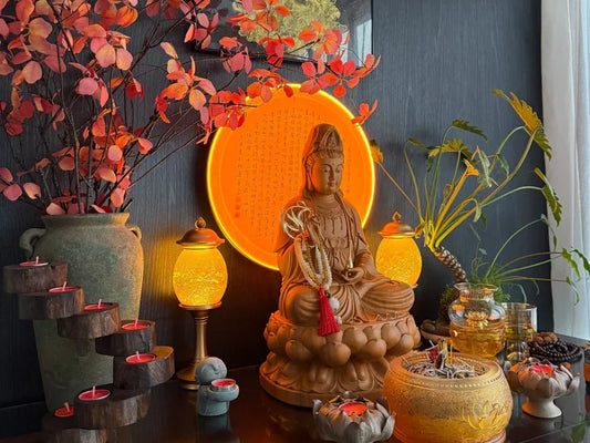 Gifts for the Returner: Tibetan Pendants for People Reentering the Workforce