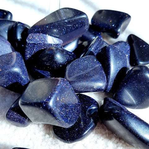 Blue Sandstone Ring: Meaning, Durability, and Symbolism